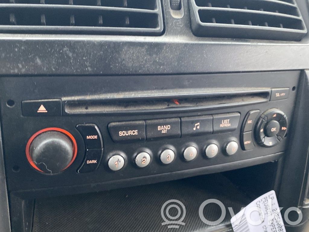 Peugeot Expert Panel / Radioodtwarzacz CD/DVD/GPS 