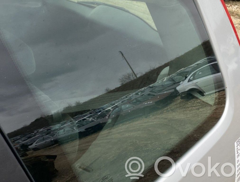 Ford C-MAX I Rear side window 