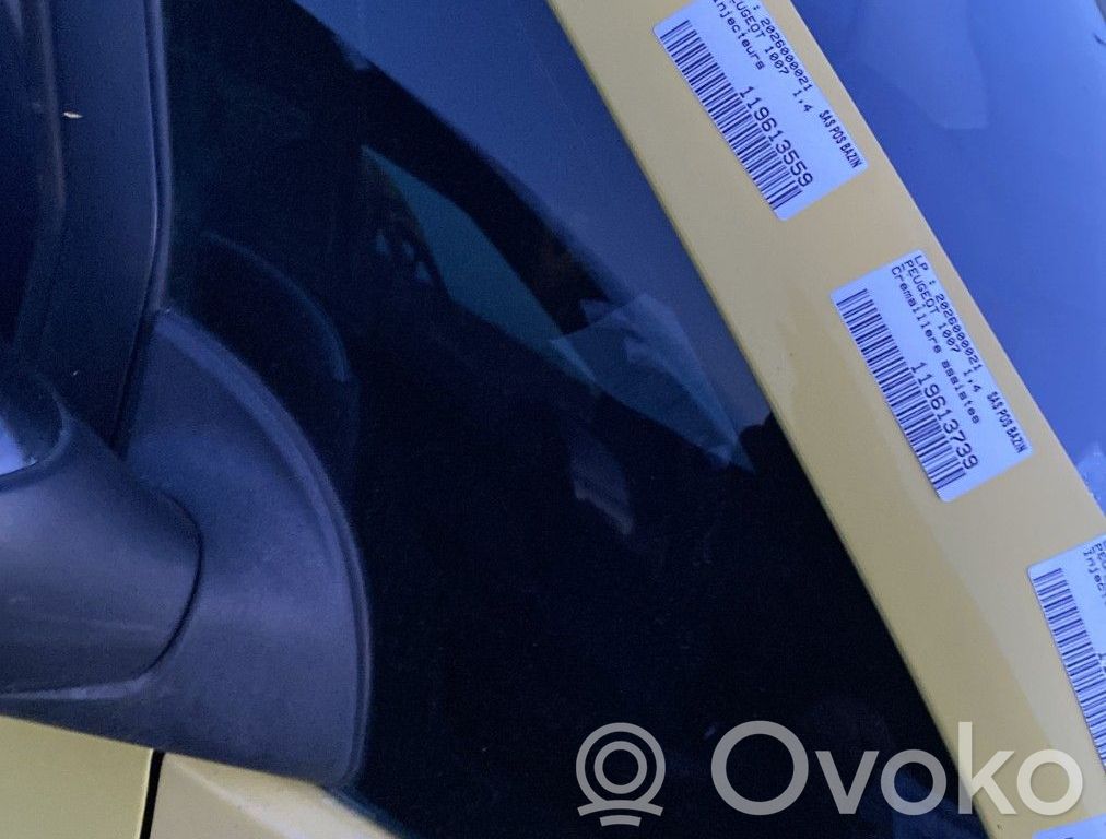 Peugeot 1007 Etukolmioikkuna/-lasi 