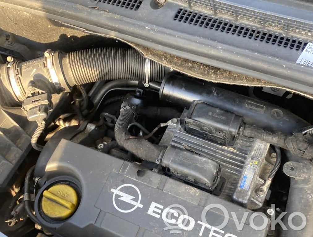 Opel Meriva A Inyector de combustible 