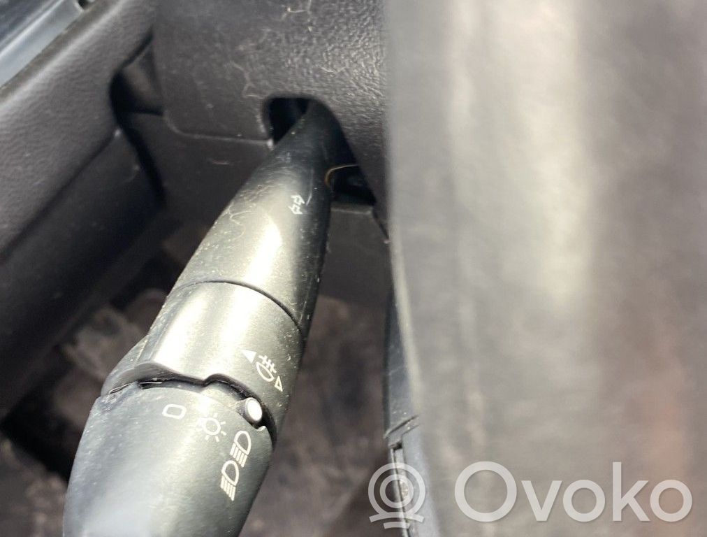 Peugeot 307 Commodo, commande essuie-glace/phare 