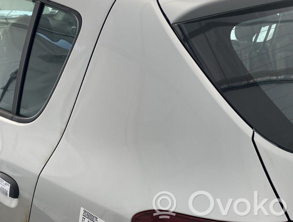 Dacia Sandero Panel lateral trasero 
