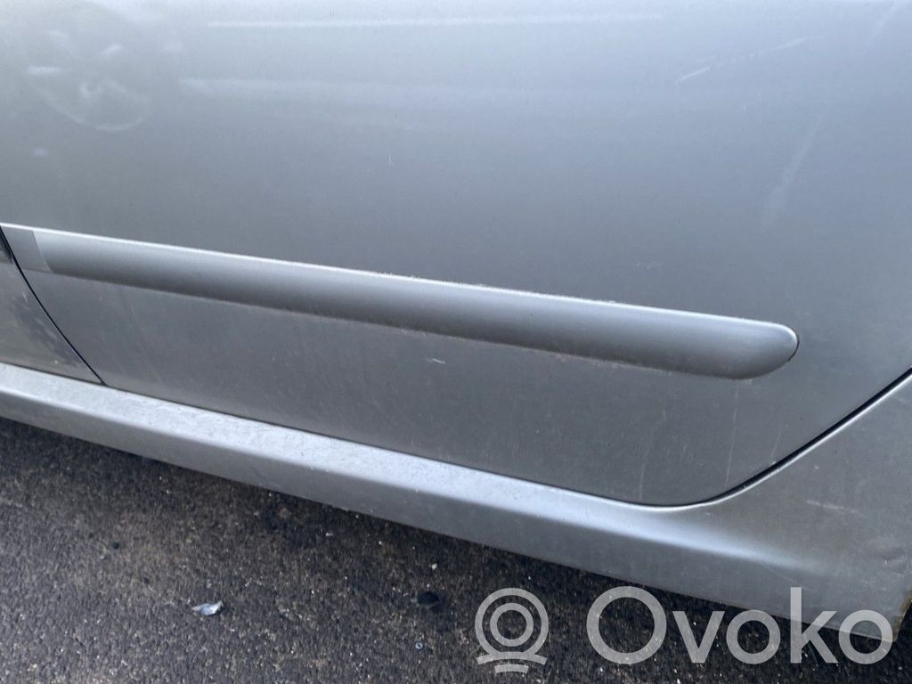 Peugeot 307 Listwa drzwi tylnych 