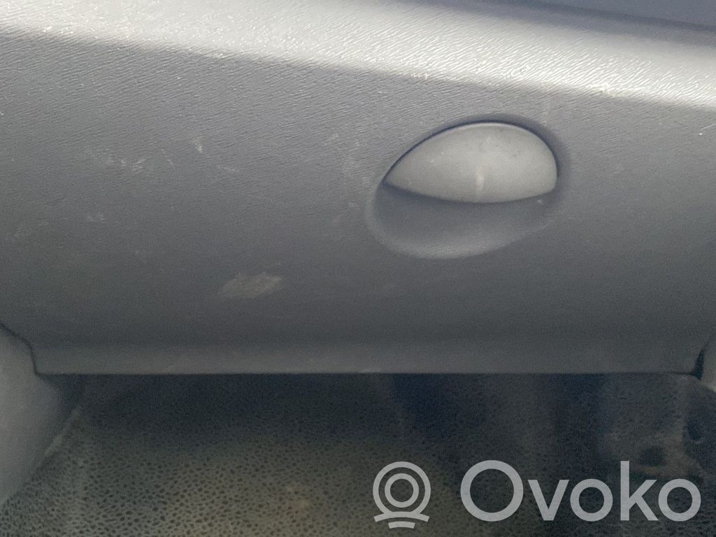 Renault Kangoo II Juego guantera 
