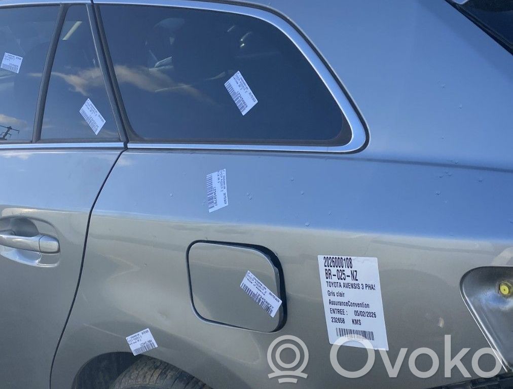 Toyota Avensis T270 Rezervor combustibil 