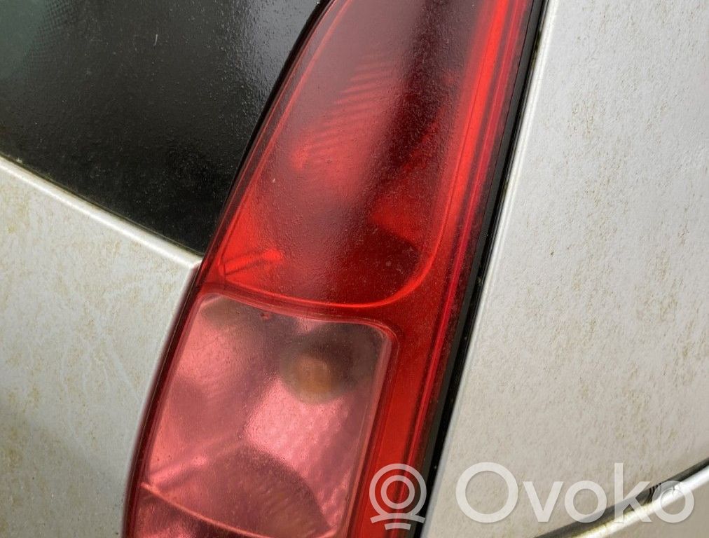 Peugeot 807 Luci posteriori 