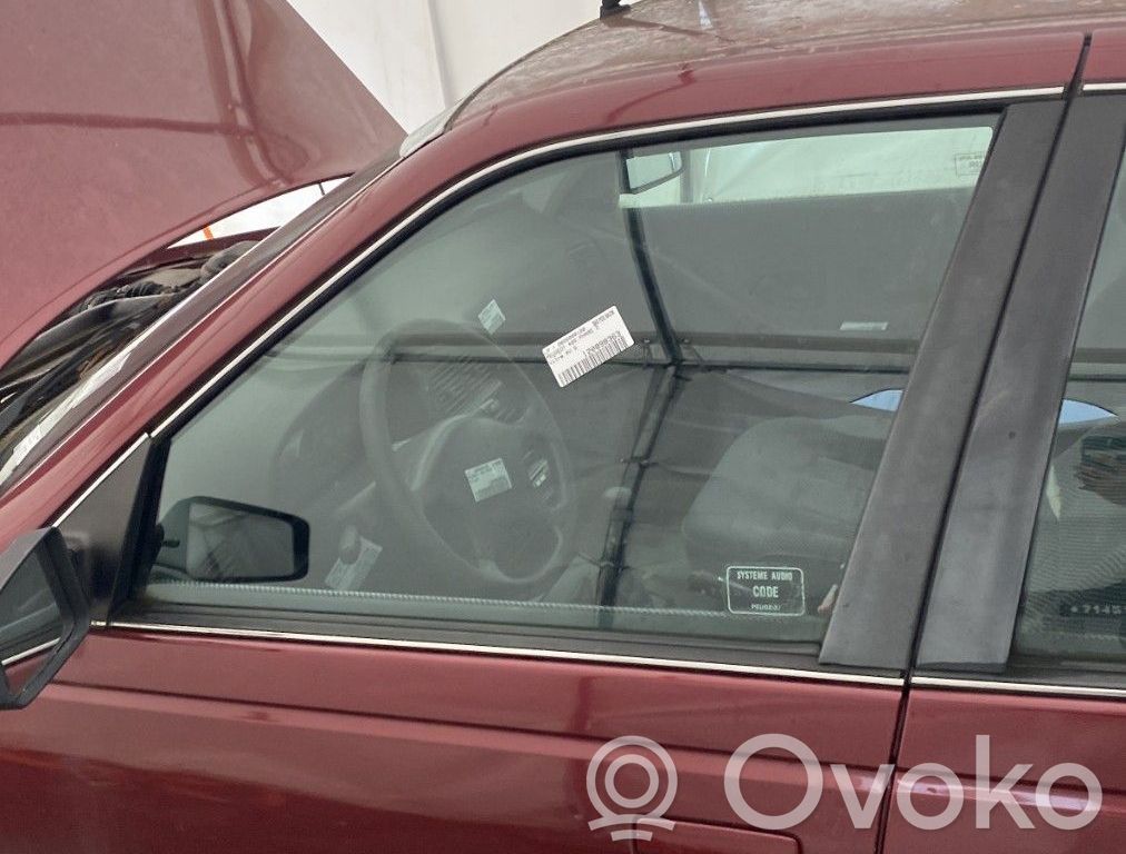 Peugeot 405 Durvis 