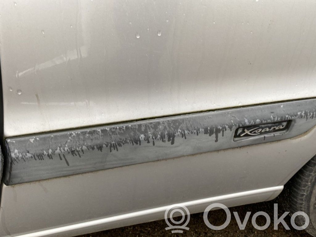 Listwa tylnego błotnika   00008547L4