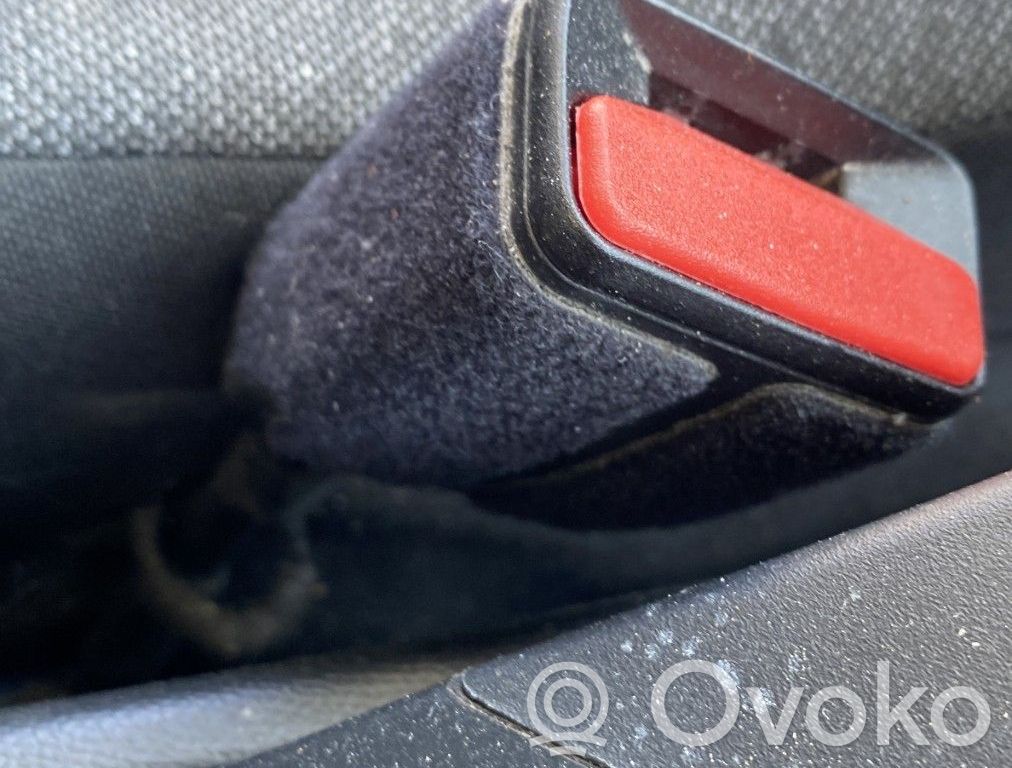 Peugeot 208 II Bridă fixare centură de siguranță față 