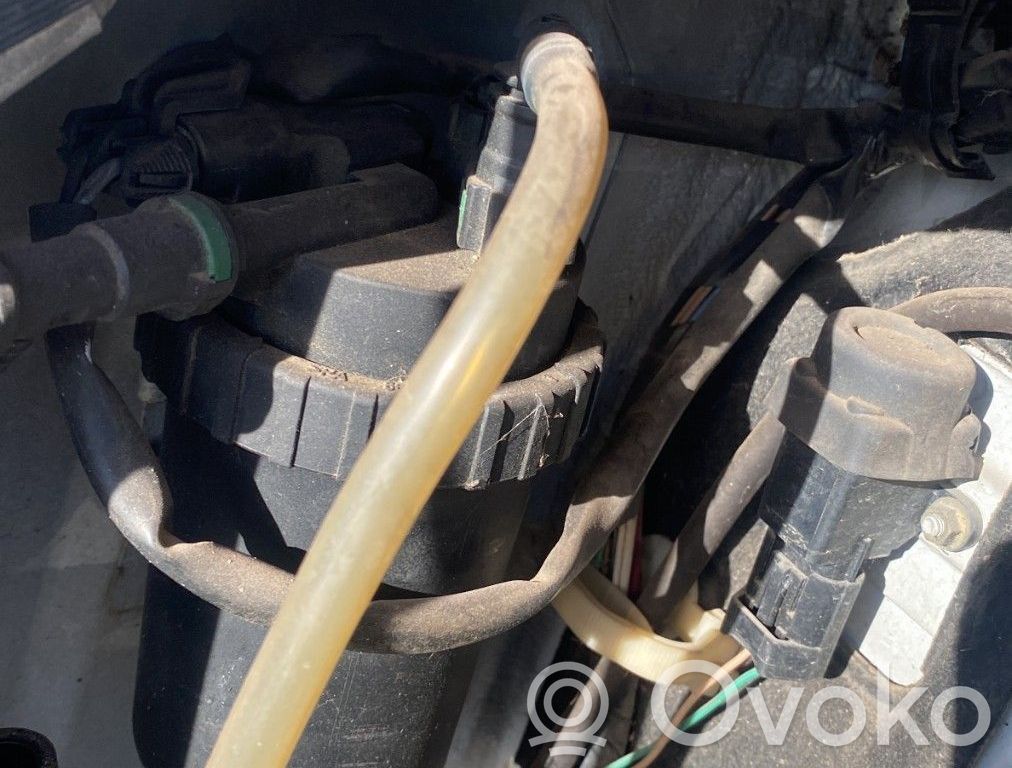 Renault Master II Halterung Kraftstofffilter 