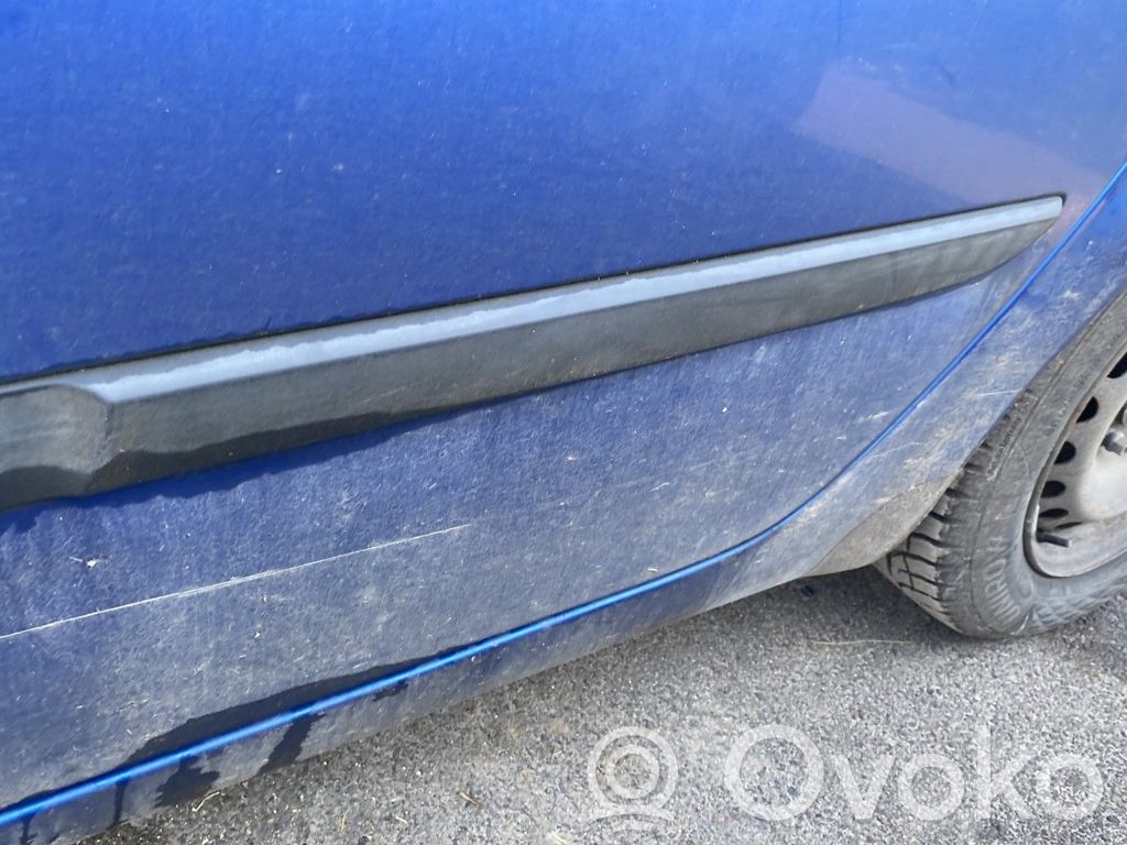 Renault Megane II Rivestimento portiera posteriore (modanatura) 