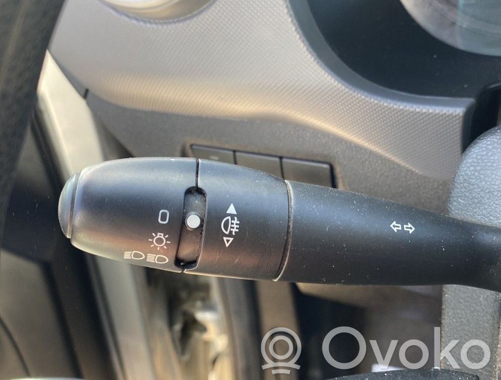 Citroen Berlingo Commodo, commande essuie-glace/phare 
