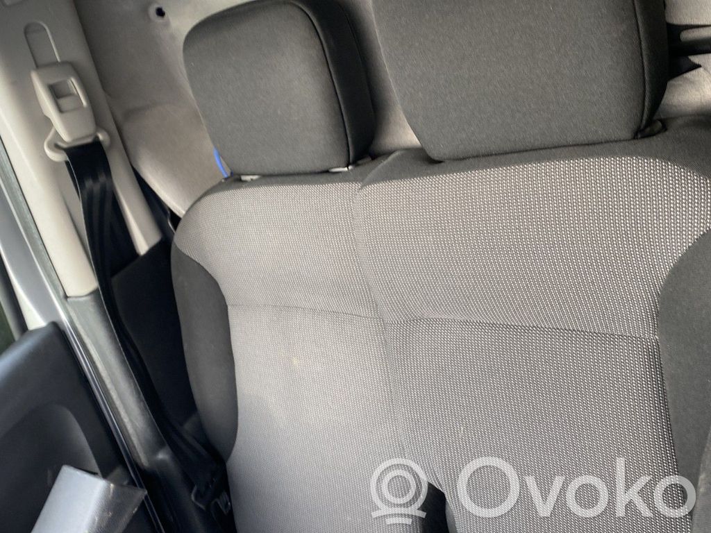 Citroen Berlingo Kaksoisetuistuin 