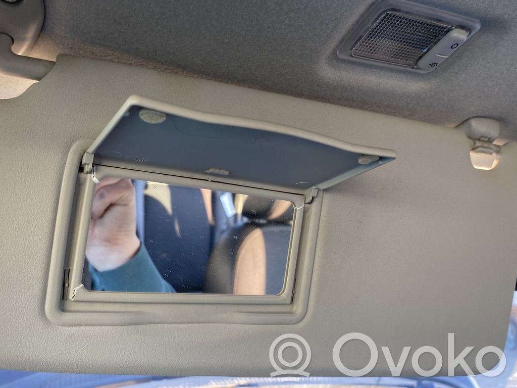 Sun visor   1880328