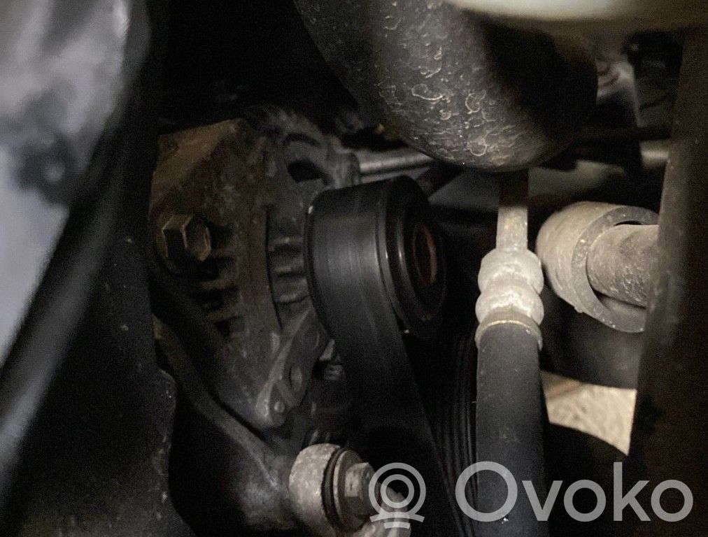 Suzuki Grand Vitara II Generator/alternator 