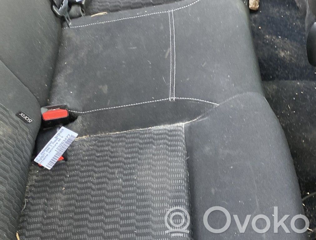 Peugeot 208 I Sedile posteriore 