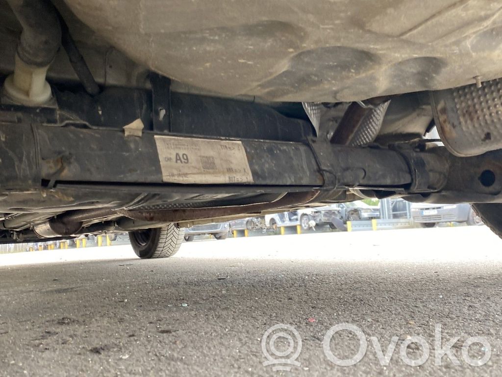 Peugeot 208 I Set del kit di montaggio della sospensione posteriore 