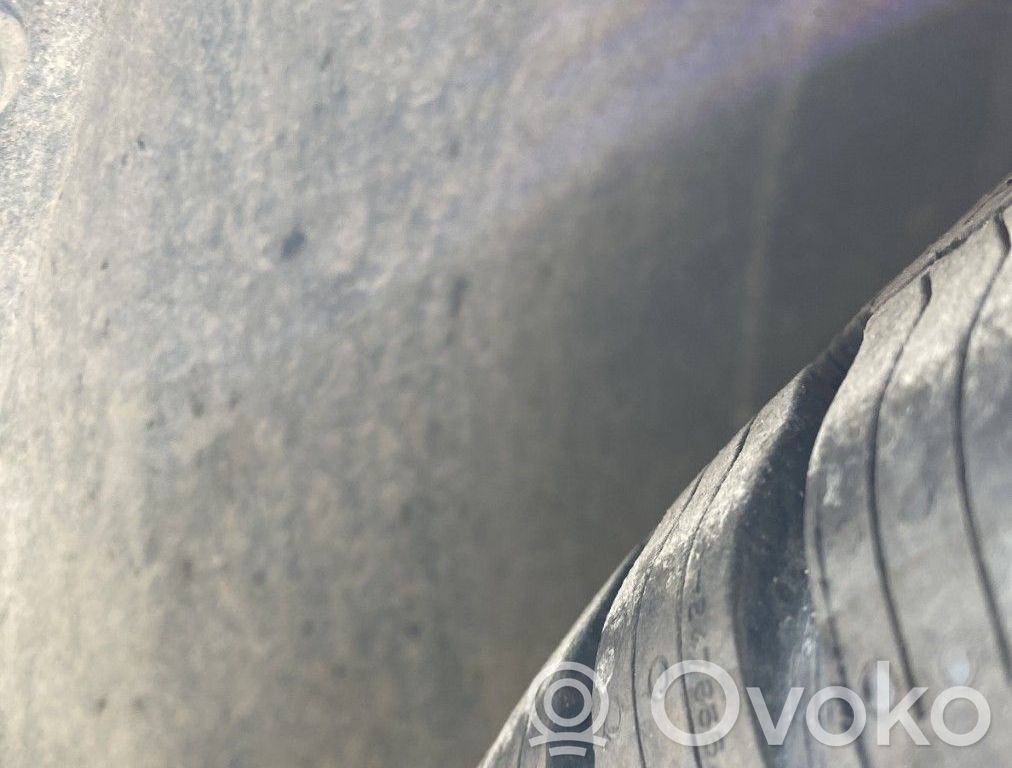 Peugeot 208 I Rivestimento paraspruzzi passaruota anteriore
