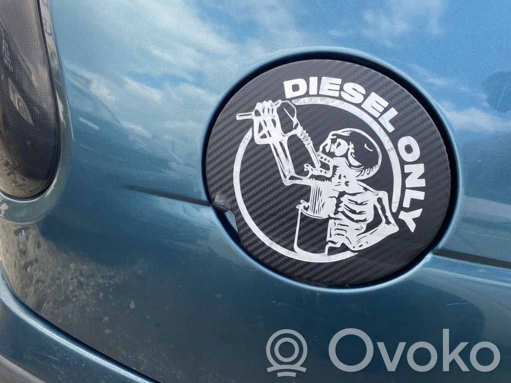 Renault Megane I Tankdeckel Tankklappe 