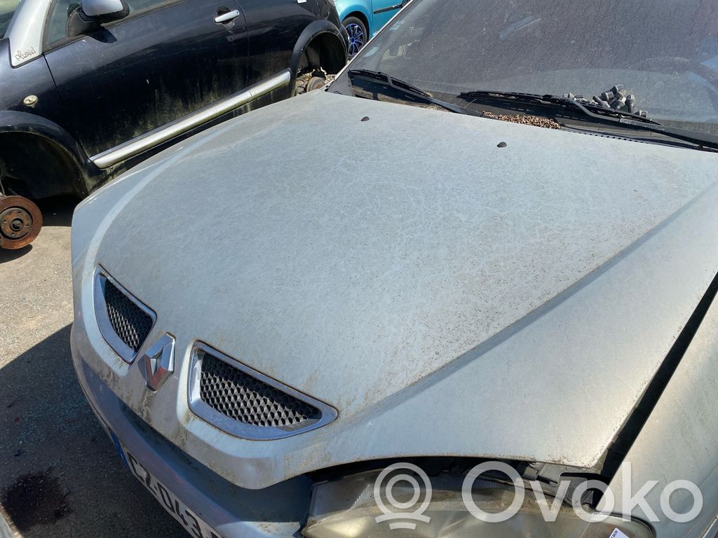 Renault Megane I Capotă motor