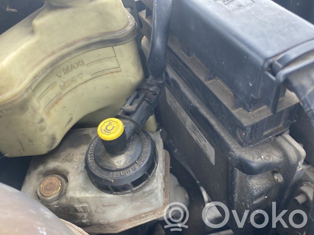 Engine control unit/module   8200059086