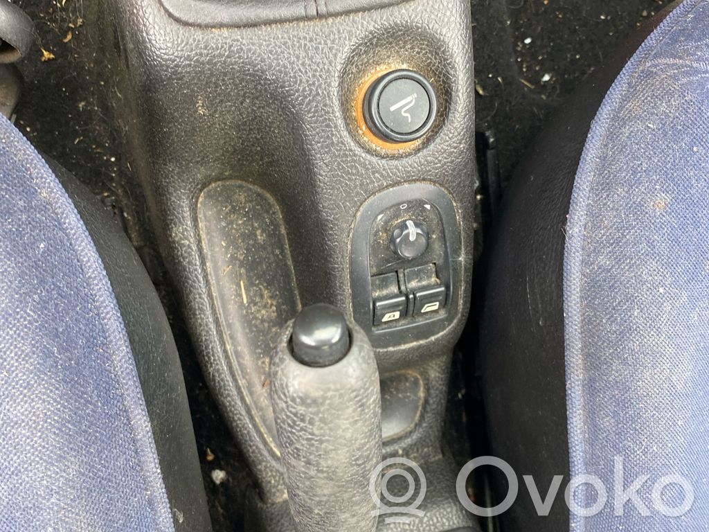 Peugeot 206 Leva del freno a mano/freno di stazionamento 