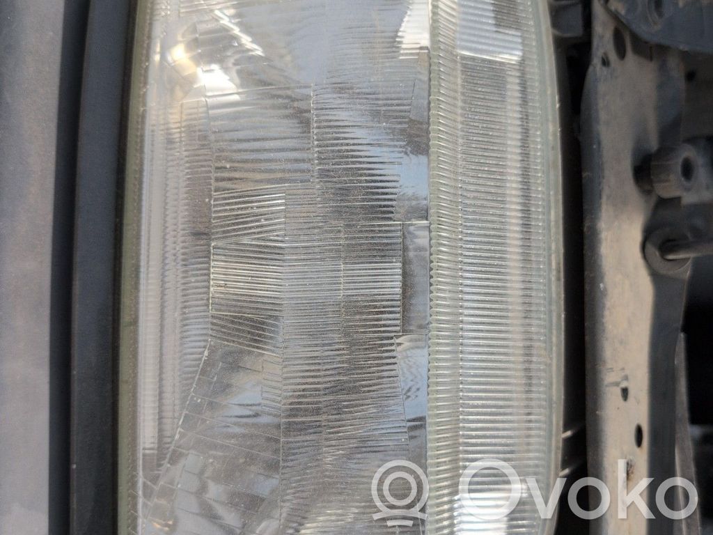 Scheinwerfer   7701042948