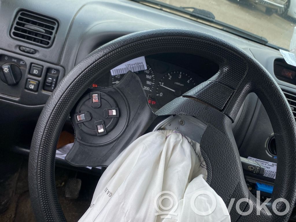 Suzuki Wagon R+ Ohjauspyörä 