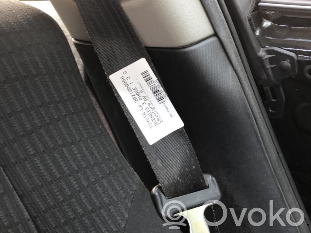 Toyota Avensis T270 Pas bezpieczeństwa fotela przedniego