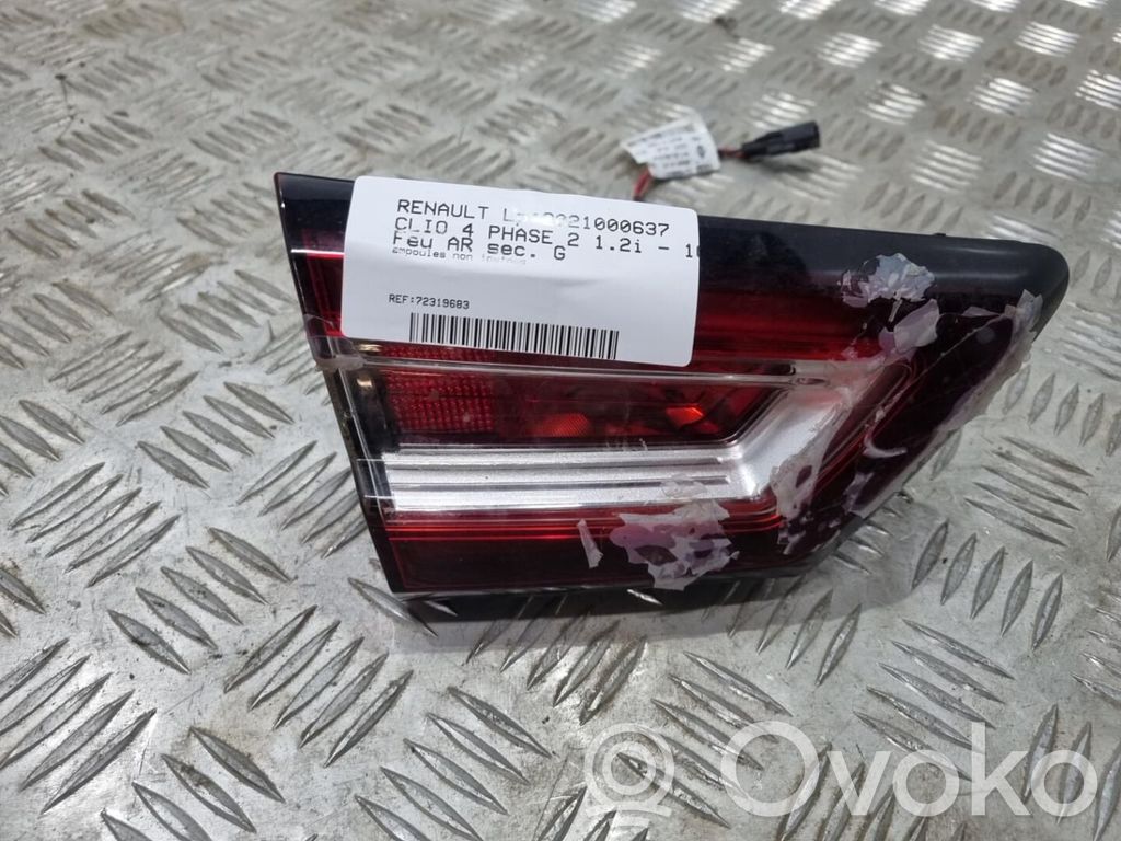 Renault Clio IV Tailgate rear/tail lights 