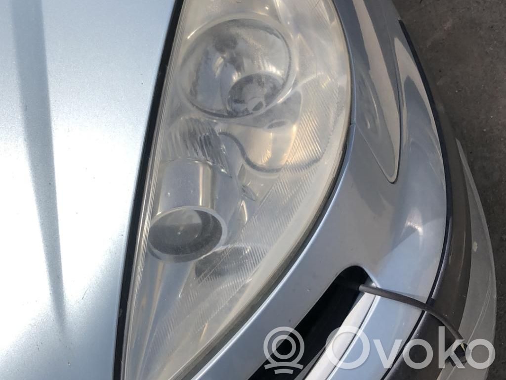 Peugeot 807 Scheinwerfer 