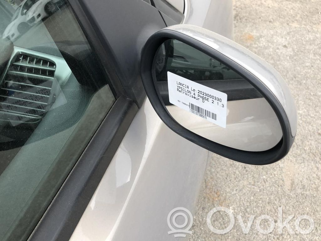 Lancia Ypsilon Espejo lateral manual 