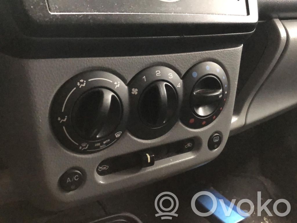 Suzuki Ignis Climate control unit 