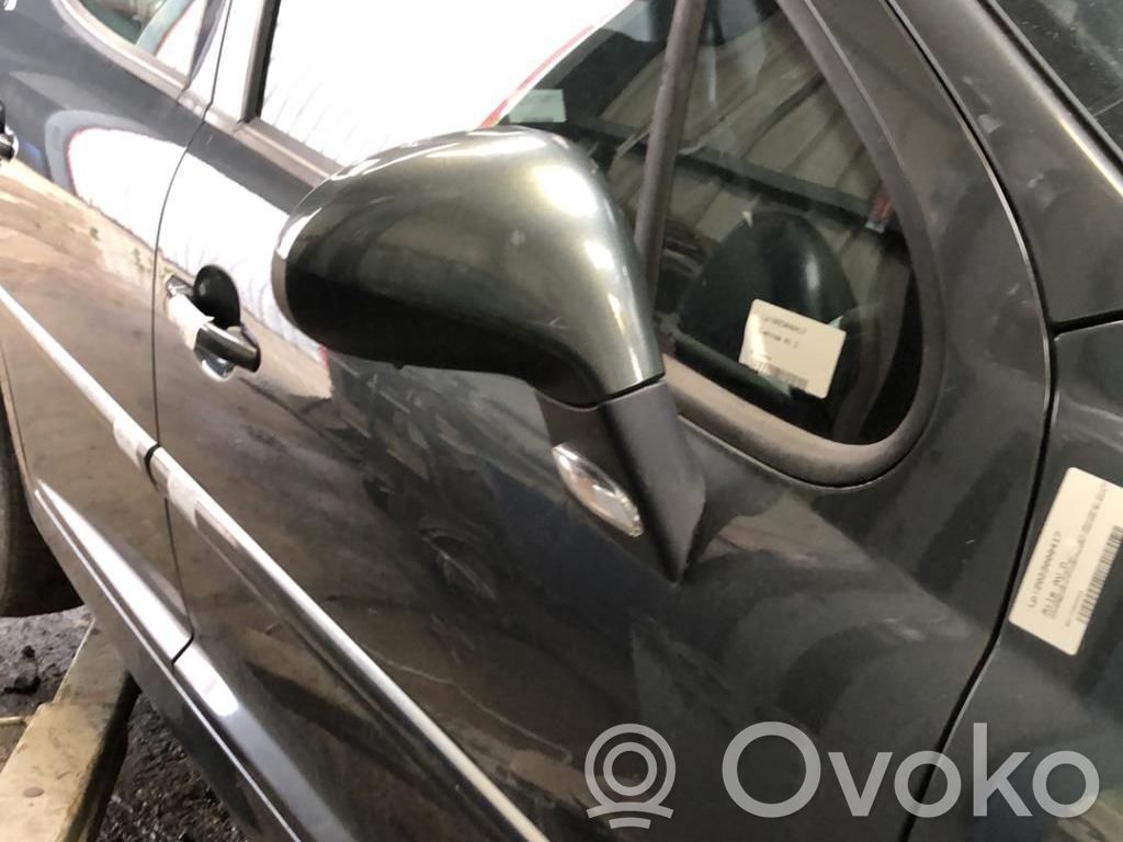 Peugeot 207 Portiera anteriore 