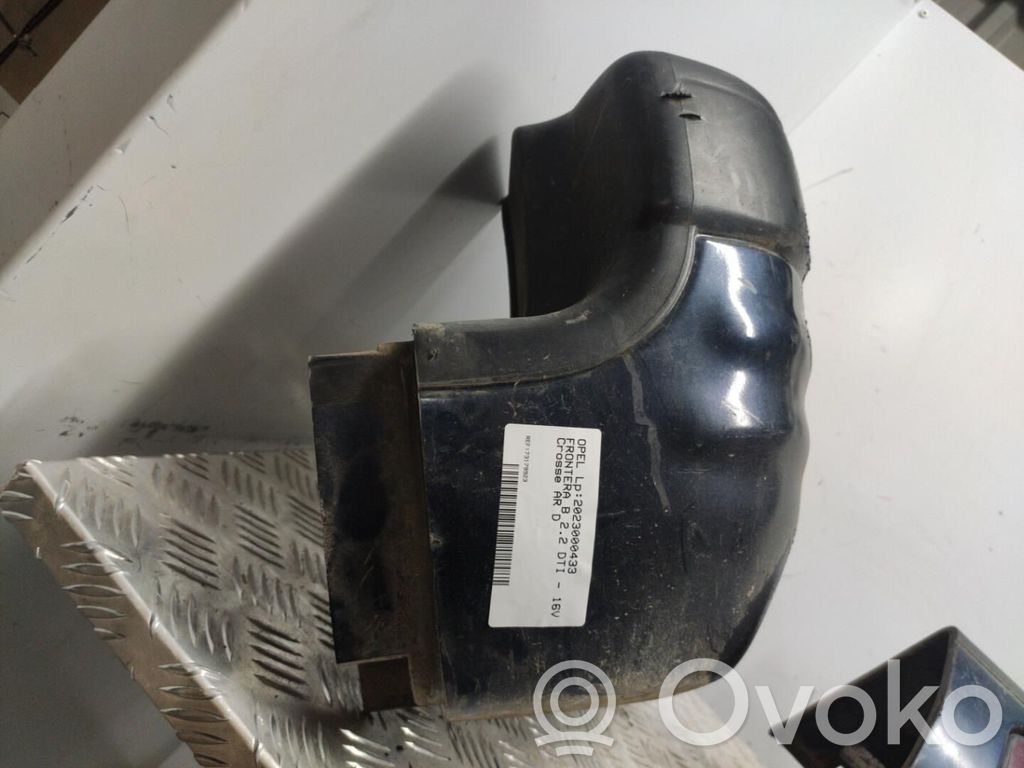 Opel Frontera B Rivestimento del pannello parte angolare del paraurti posteriore