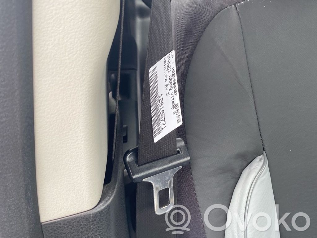 Suzuki Grand Vitara II Cinturón delantero 