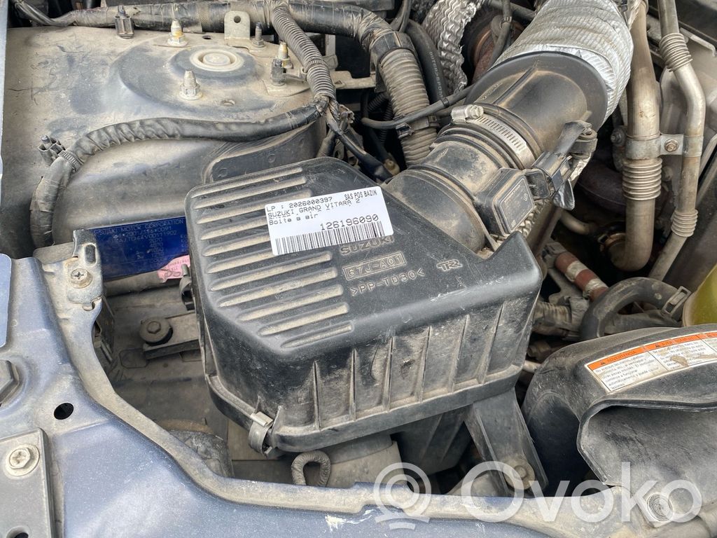 Suzuki Grand Vitara II Obudowa filtra powietrza