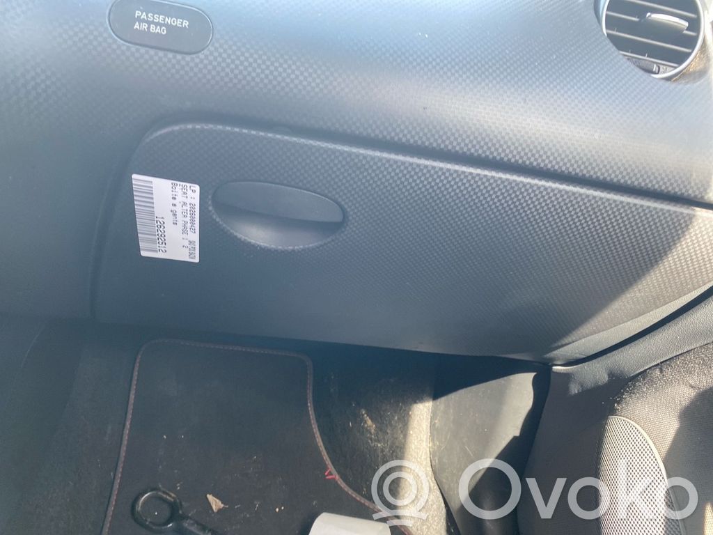 Seat Altea Juego guantera 
