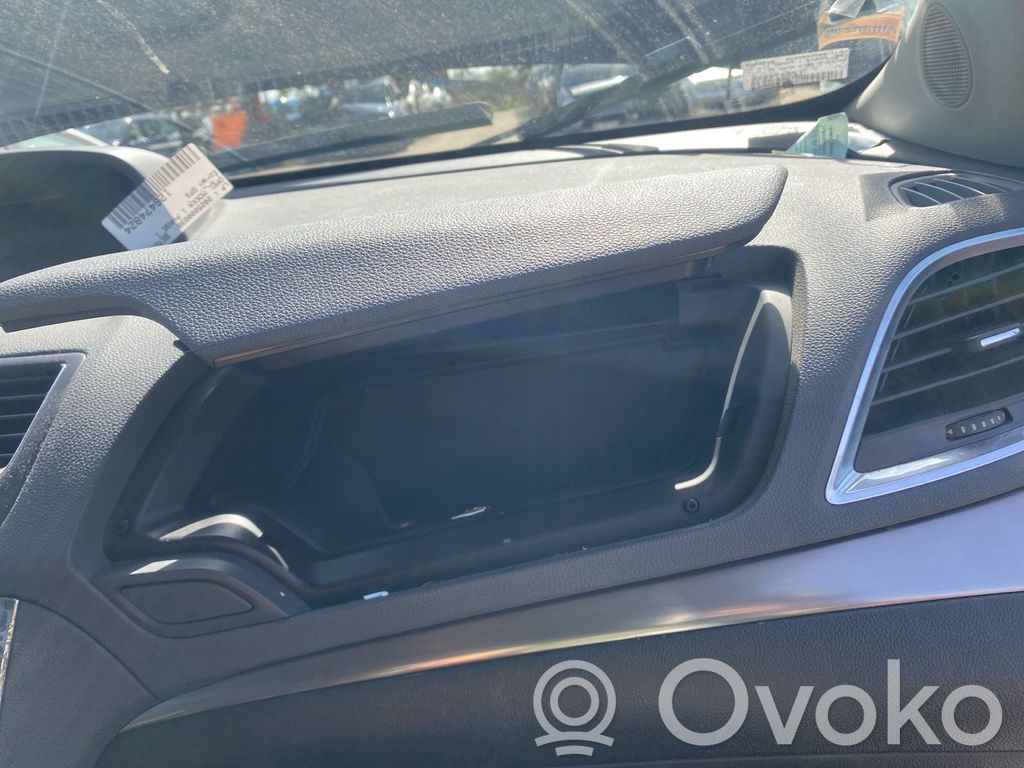 Opel Mokka Juego guantera 