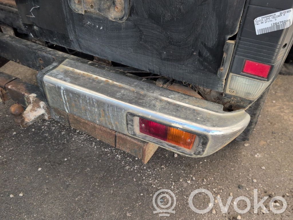 Toyota Land Cruiser (BJ70) Paraurti 