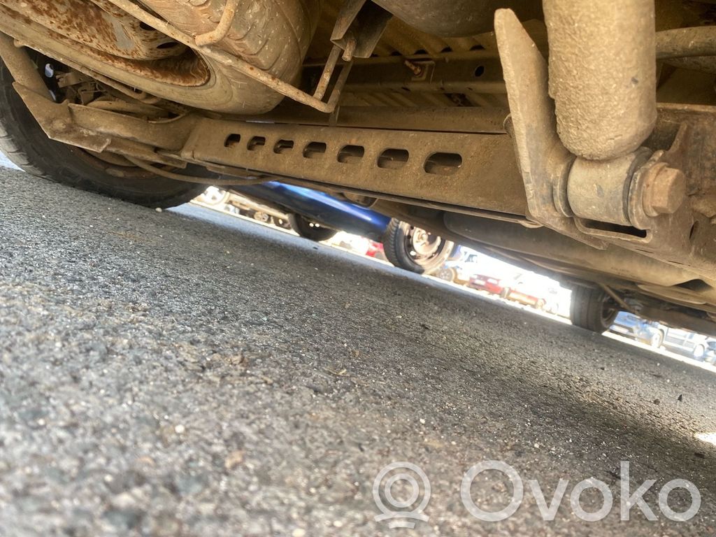 Renault Trafic II (X83) Bausatz für Hinterradaufhängung 