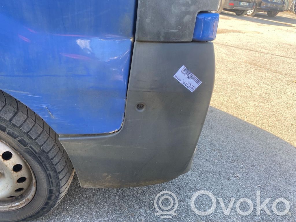 Renault Trafic II (X83) Ornament colț bară spate 