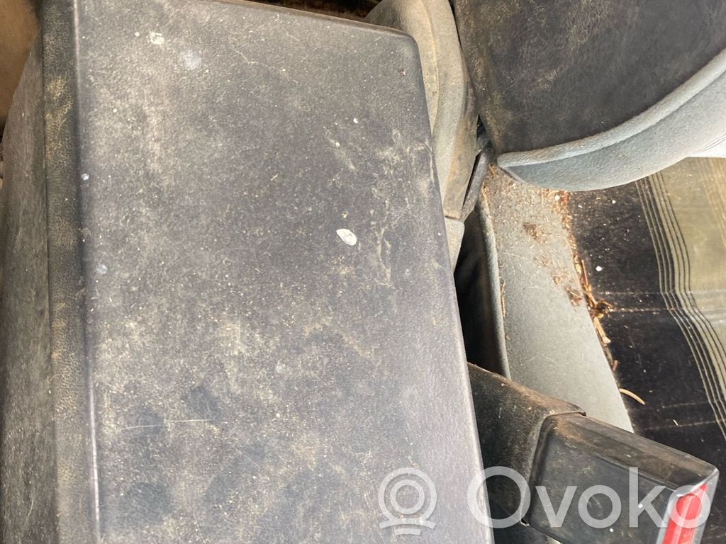 Toyota Land Cruiser (BJ70) Bracciolo 