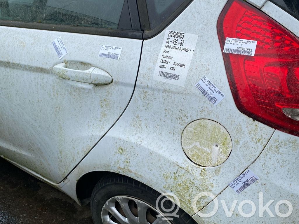 Ford Fiesta Panel lateral trasero 
