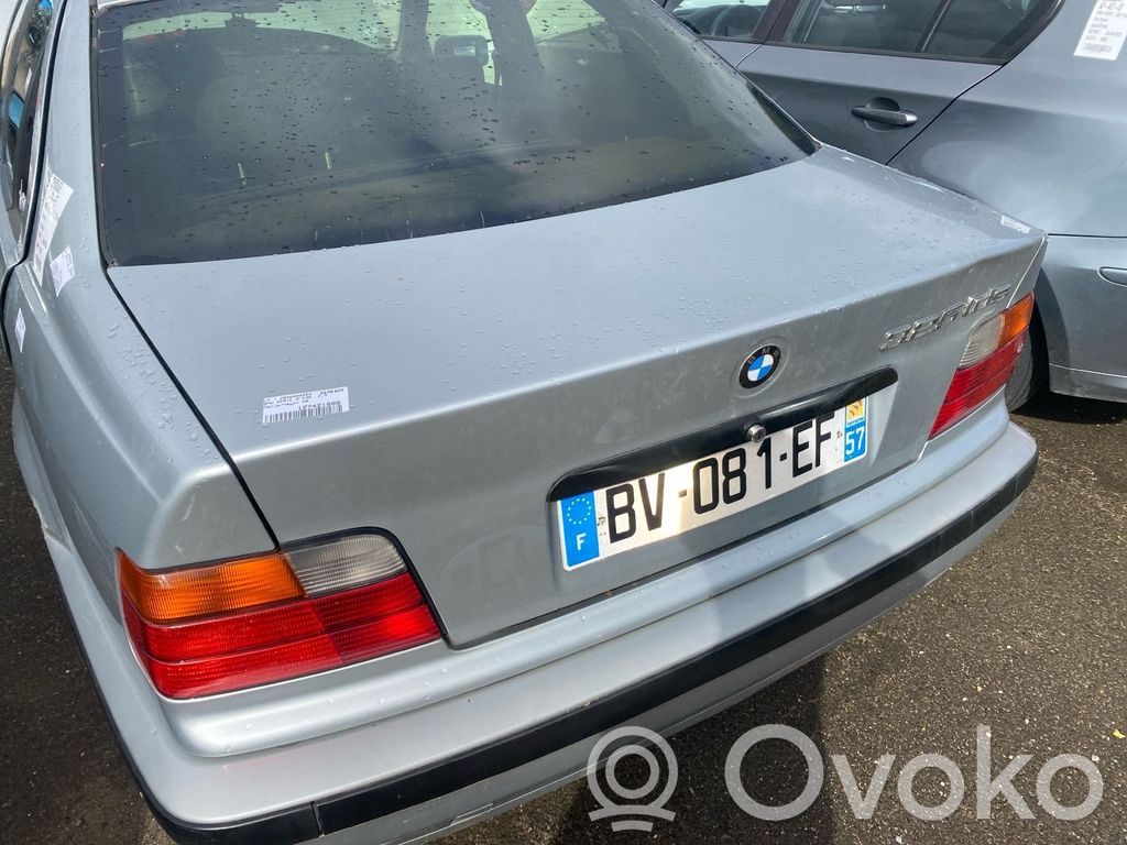 BMW 3 E36 Puerta del maletero/compartimento de carga 