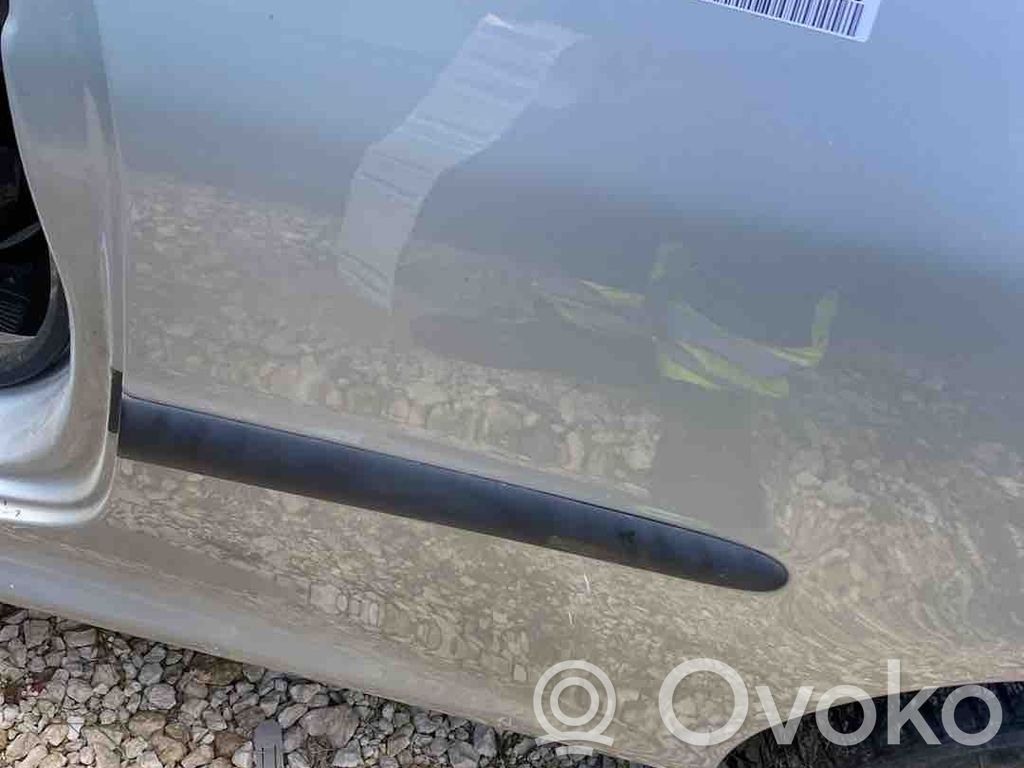 Peugeot 206 Contur aripă spate 