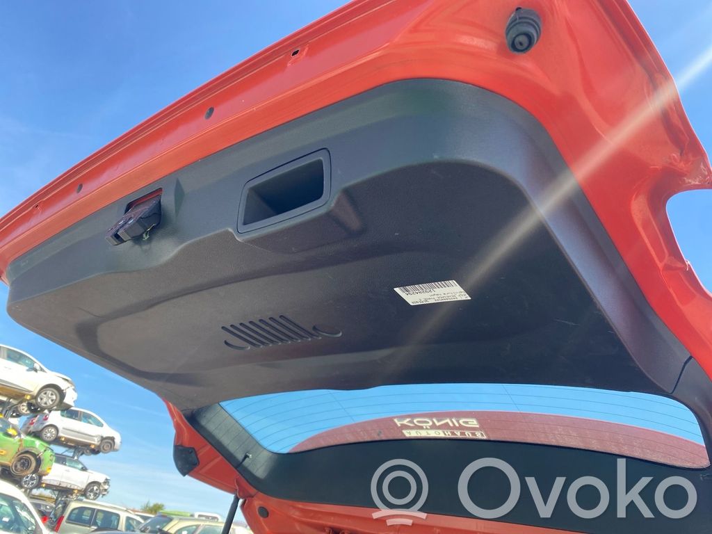 Jeep Renegade Poszycie klapy tylnej bagażnika i inne elementy 