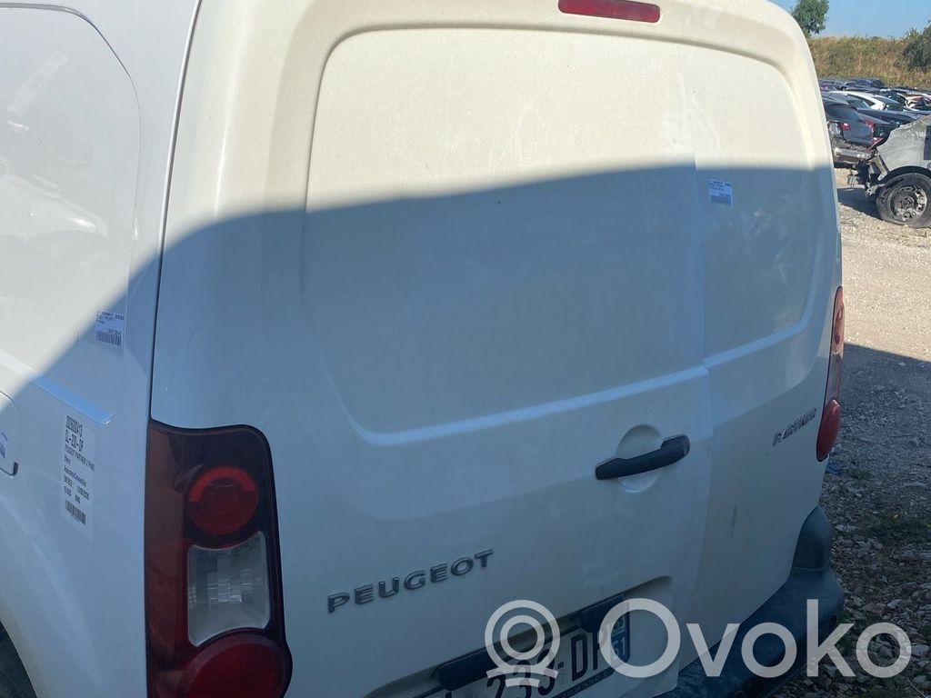 Peugeot Partner Drzwi tylne do samochodów dostawczych 