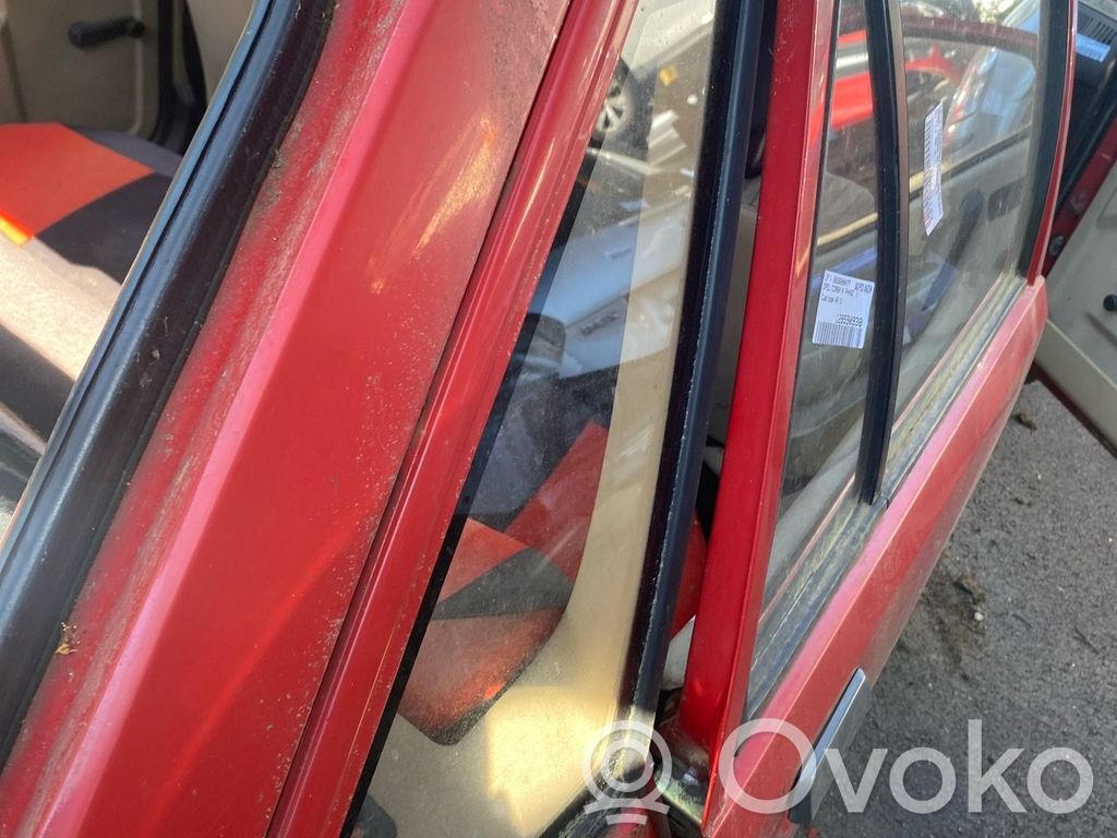 Opel Corsa A Vidrio lateral trasero 