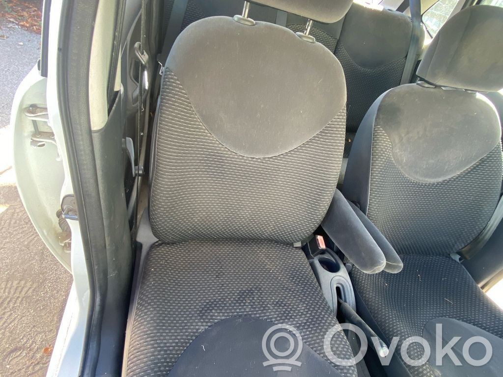 Citroen C3 Fotel przedni pasażera